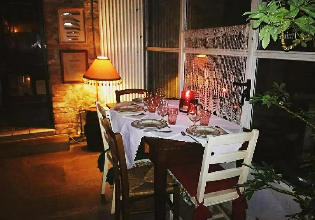 Agriturismo Paneolio Villa Collemandina 0*,